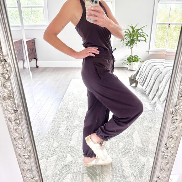 Athleta Pants - Athleta Lightweight Activewear Jumpsuit Size 0